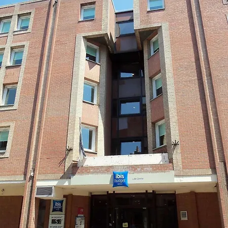 Ibis Budget Centre Hotel 2*